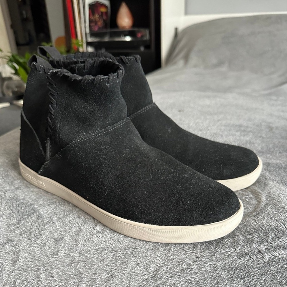 Koolaburra by UGG natural leather boots  size 11 US/EUR 42